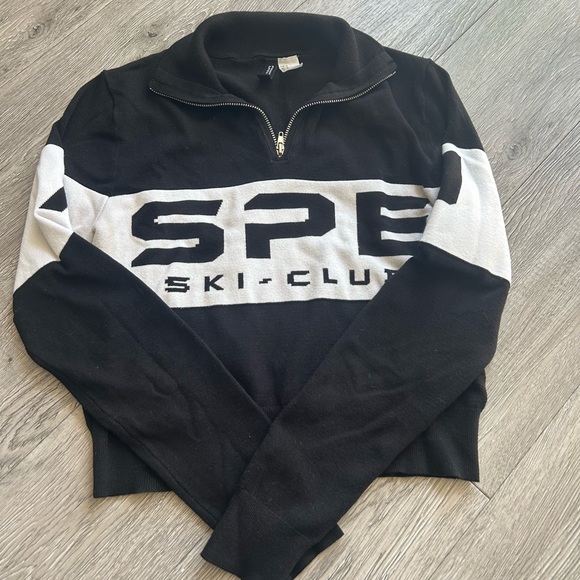 ‘Aspen Ski Club’ collared sweater - Picture 4 of 5